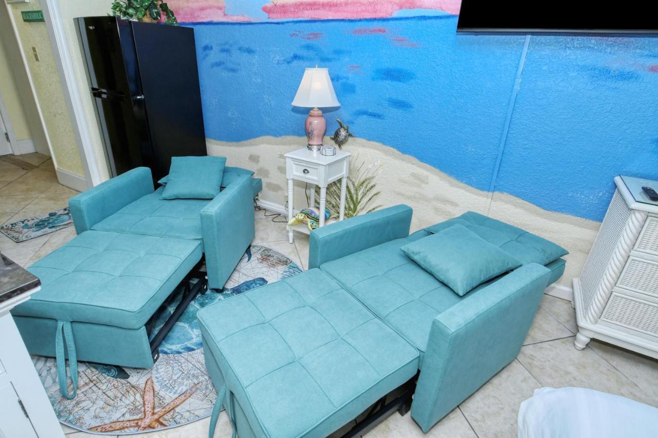 Waterfront Room, Heated Pool, Tiki Bar & Grill Sarasota Dış mekan fotoğraf